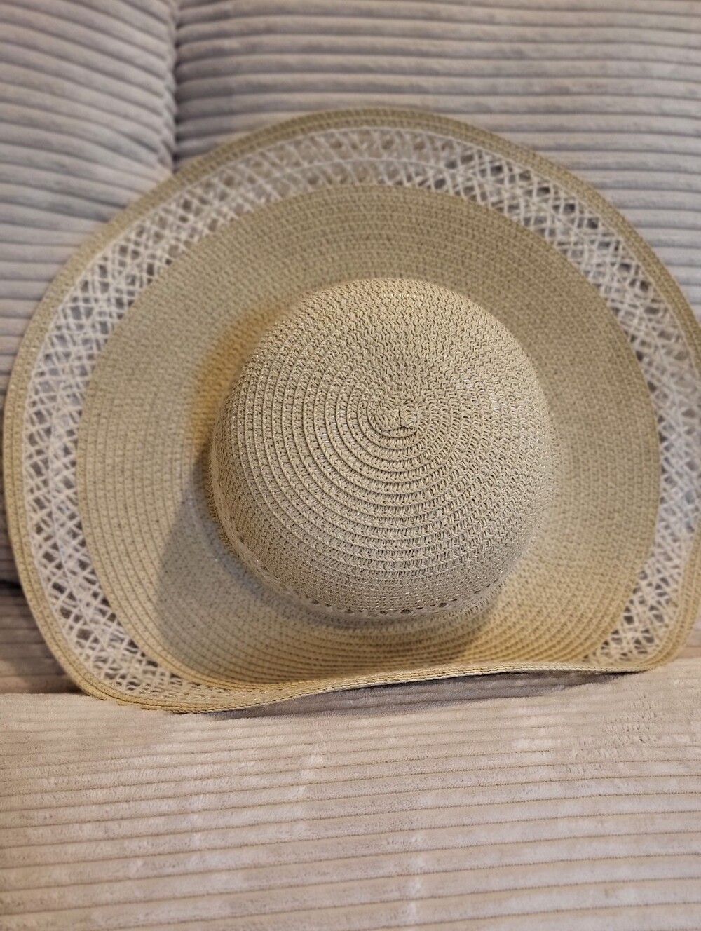 Wide Brim Straw Sun Hat - Natural Beige